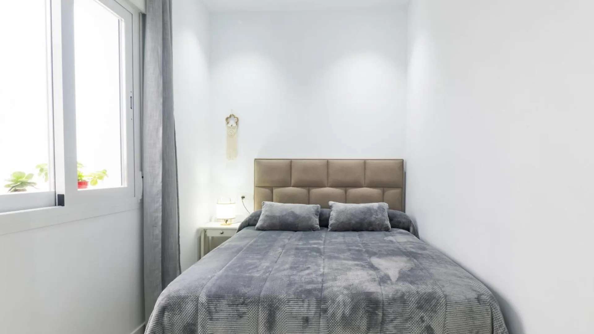 Cubo'S Urban Apartment Ardales Center