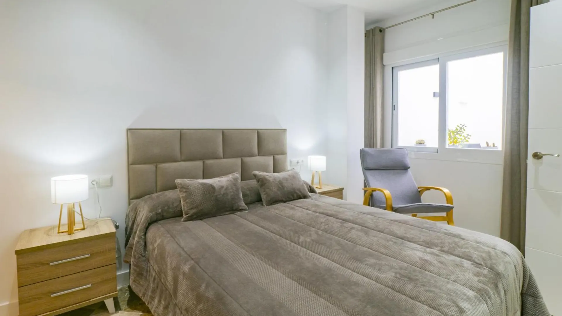 Cubo'S Urban Apartment Ardales Center
